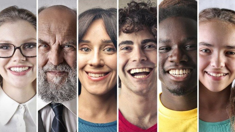 5 ejercicios para ser más feliz según Laurie Santos, la profesora que da el curso más popular en la historia de la Universidad de Yale